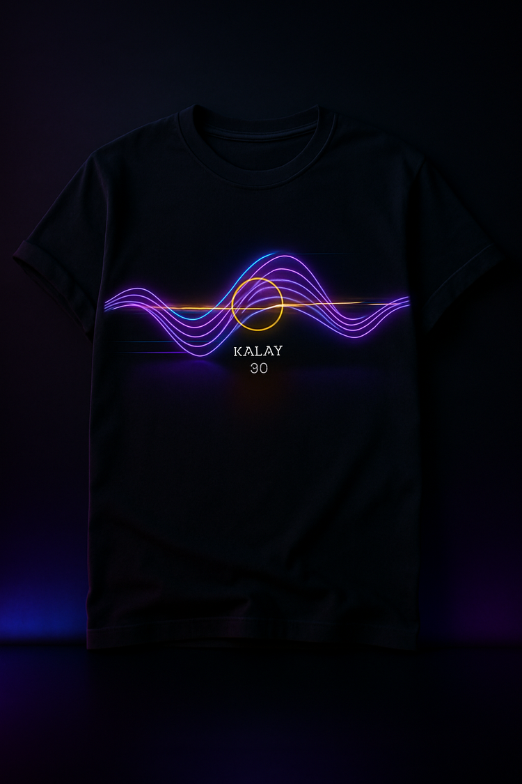 KALAY Wave Rider Collection: Abbigliamento Synthwave Frequenza Audio, T-Shirt e Felpe Neon '86 Retrowave